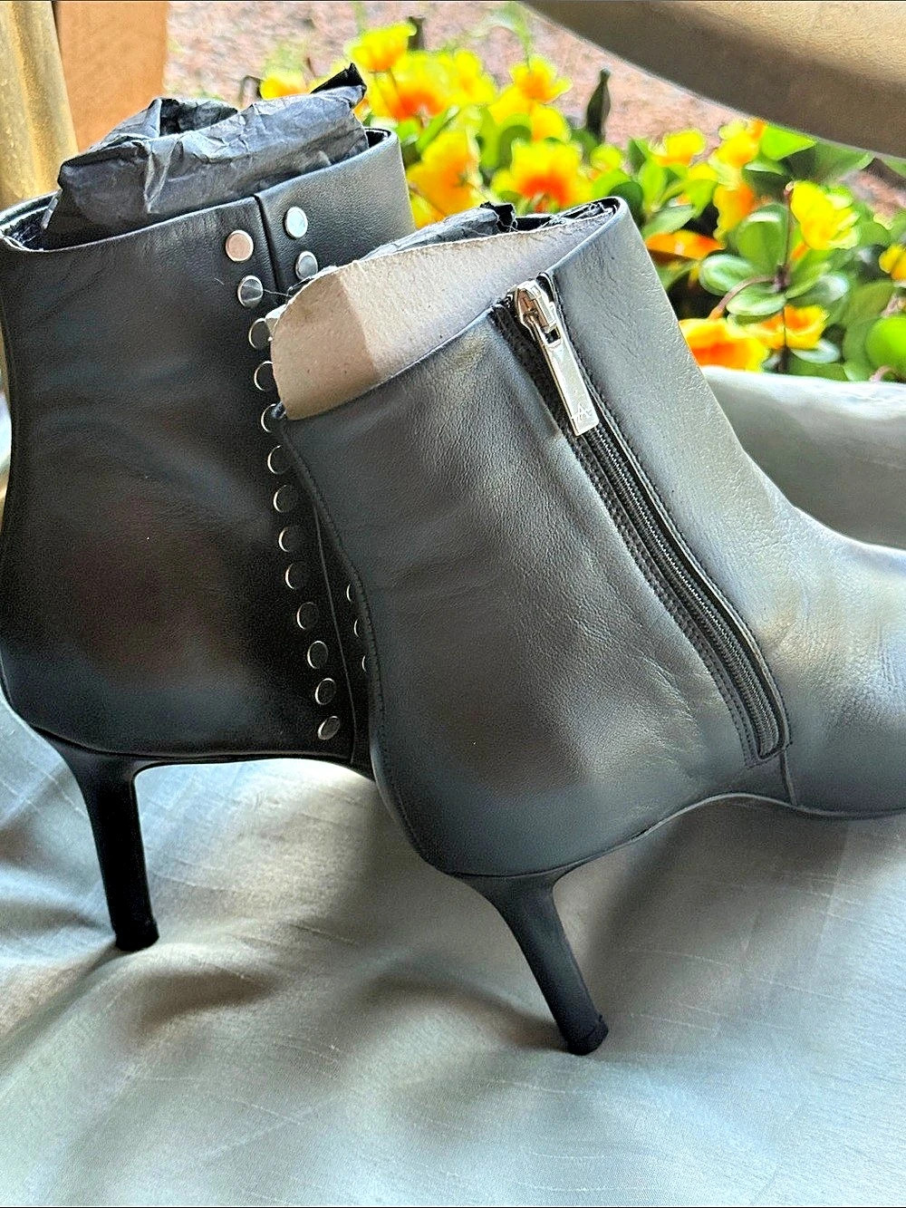 Aquatalia Black Pointed Toe Heeled Ankle Boots US 9.5M